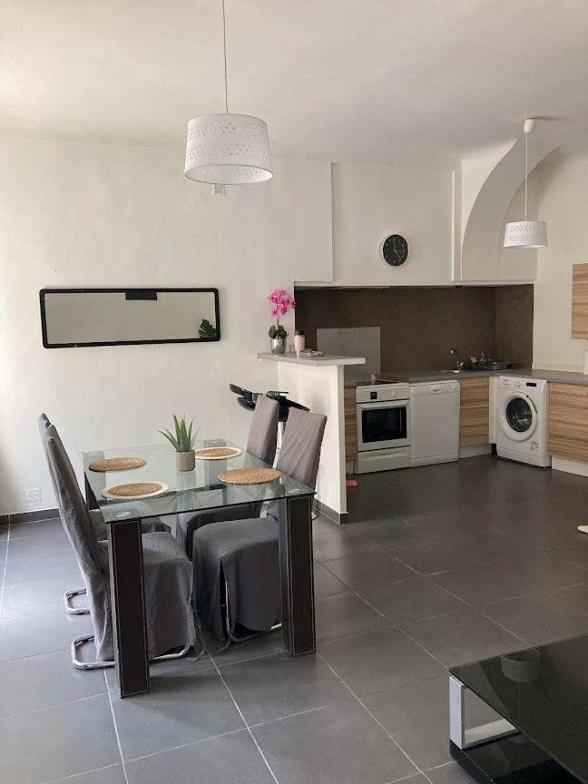 Apartament Bienvenue Chez Shiva Châteauneuf-du-Pape Zewnętrze zdjęcie